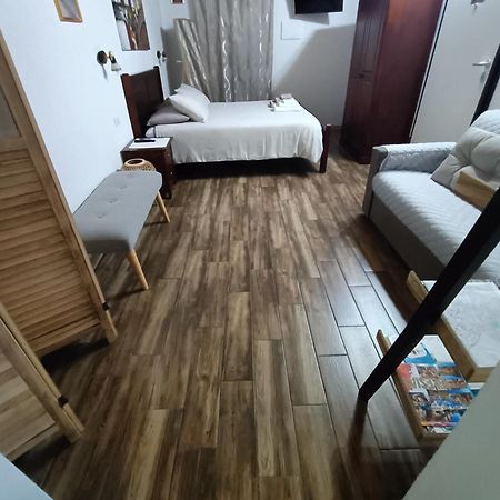 Bed And Breakfast Raggio Di Sole Иглесиас Экстерьер фото