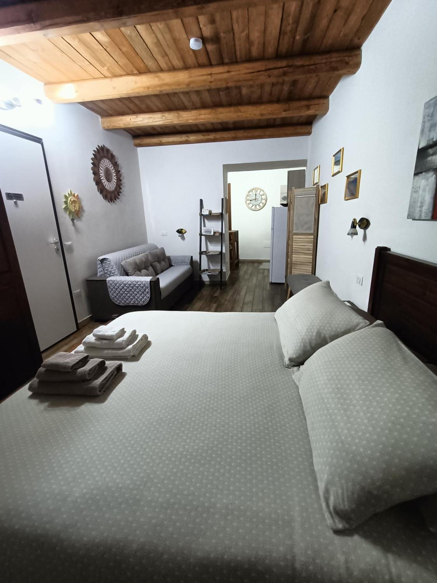 Bed And Breakfast Raggio Di Sole Иглесиас Экстерьер фото