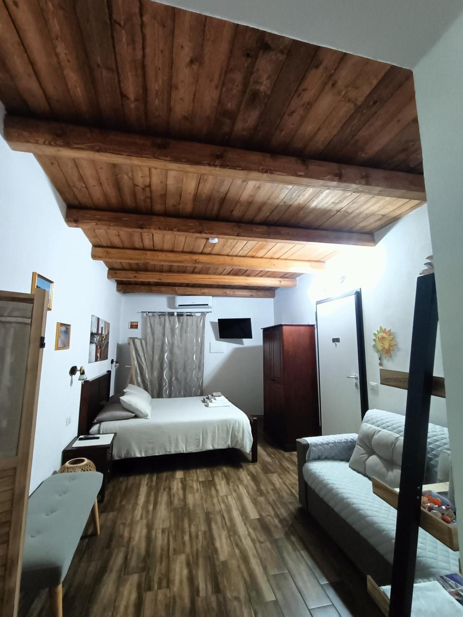 Bed And Breakfast Raggio Di Sole Иглесиас Экстерьер фото