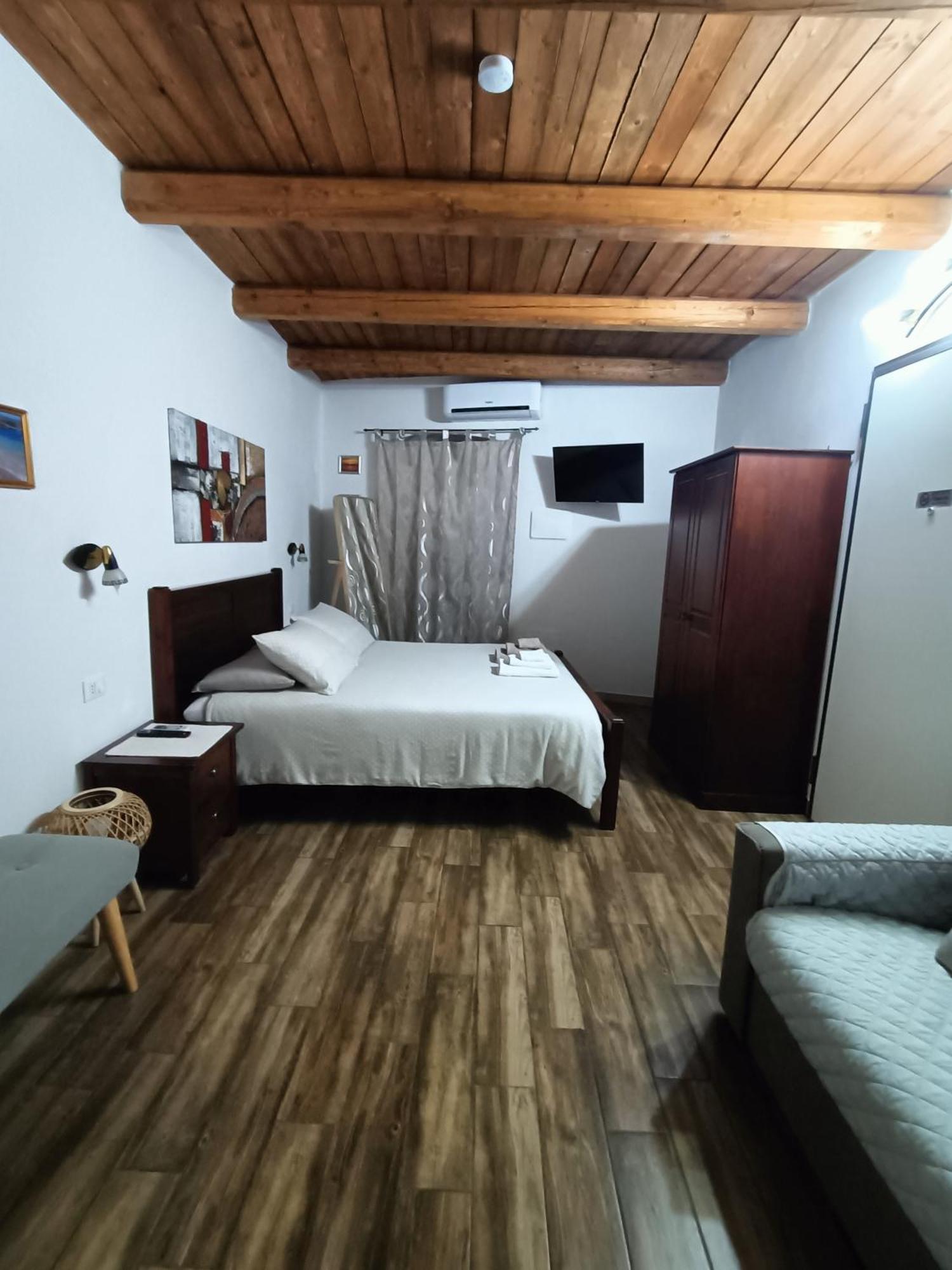 Bed And Breakfast Raggio Di Sole Иглесиас Экстерьер фото