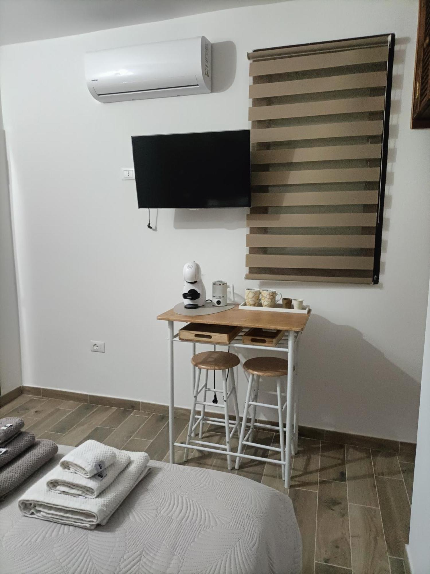 Bed And Breakfast Raggio Di Sole Иглесиас Экстерьер фото
