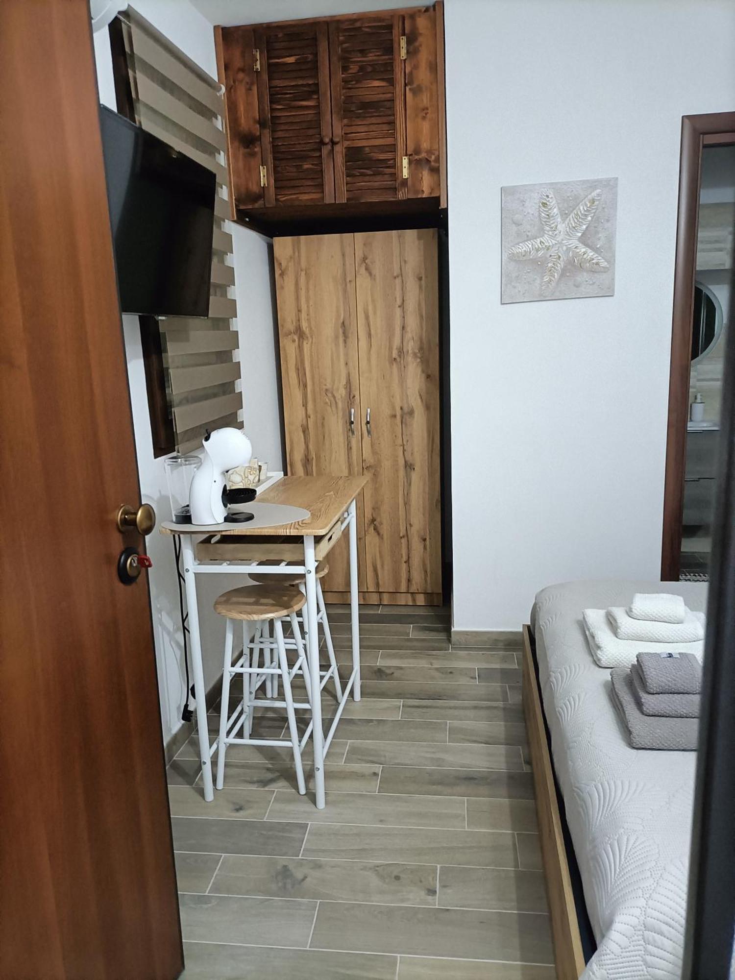 Bed And Breakfast Raggio Di Sole Иглесиас Экстерьер фото