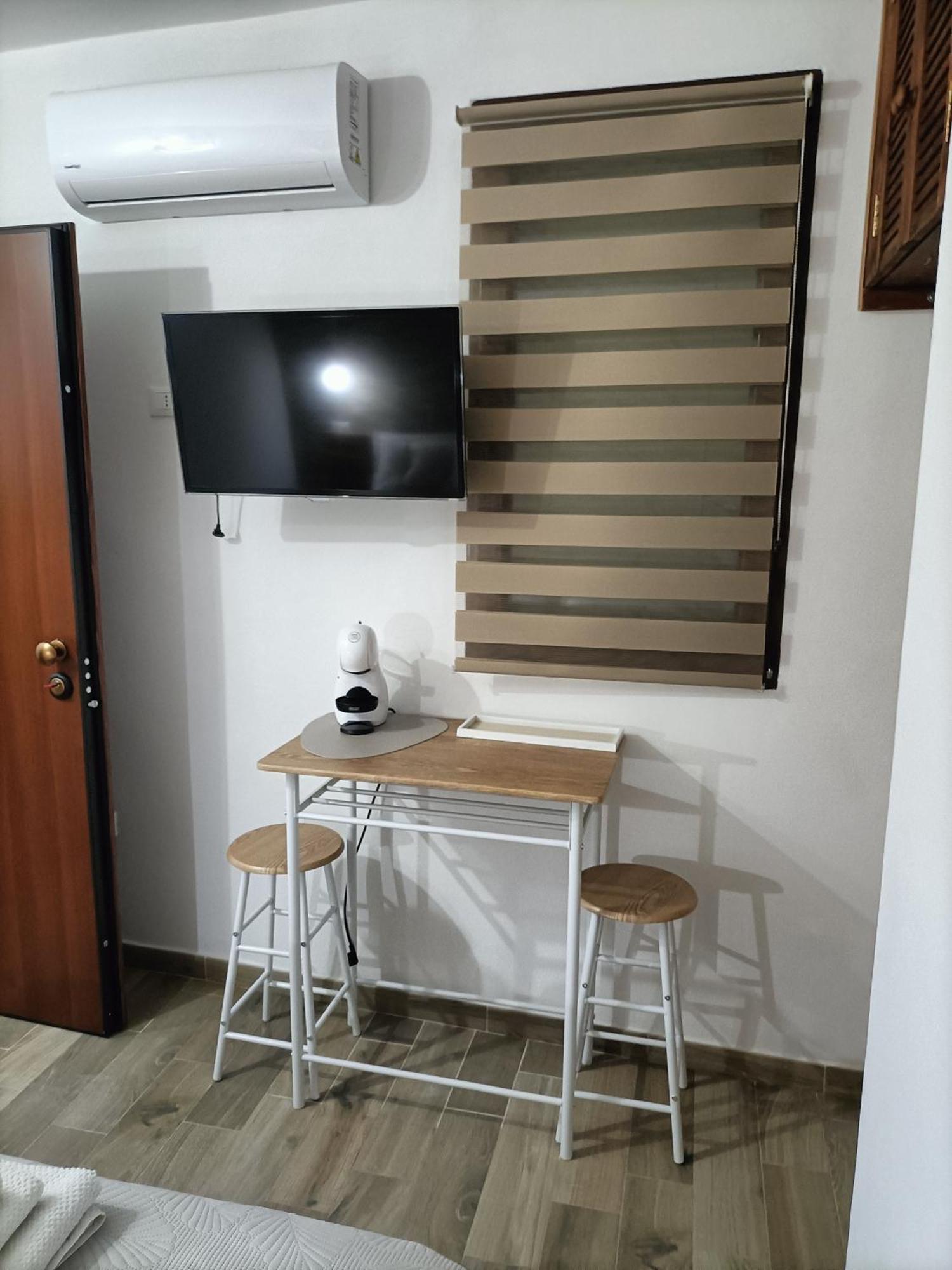 Bed And Breakfast Raggio Di Sole Иглесиас Экстерьер фото