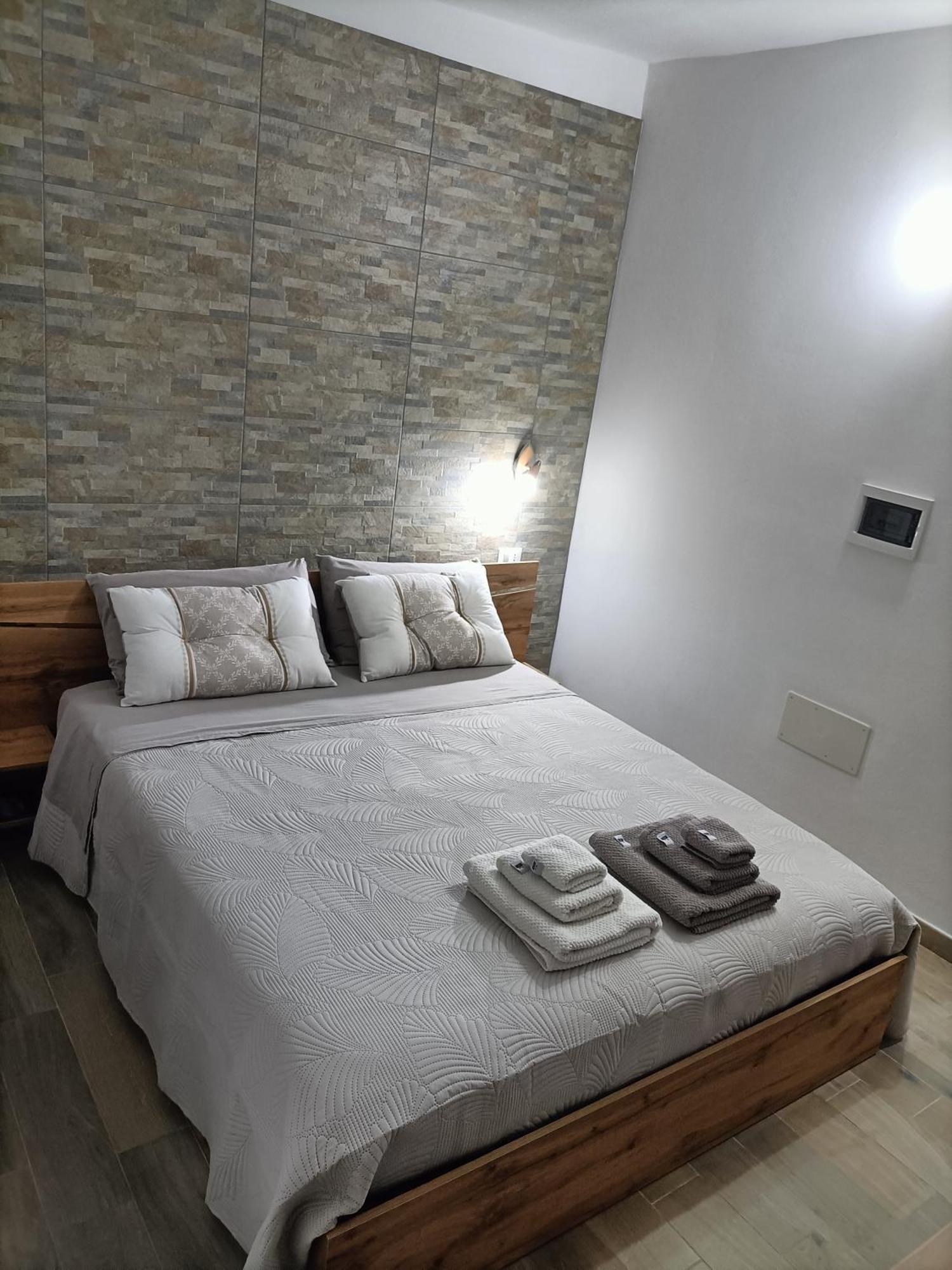 Bed And Breakfast Raggio Di Sole Иглесиас Экстерьер фото